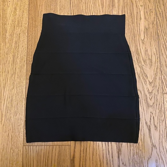 BCBG Mini Bandage Skirt - Picture 2 of 3